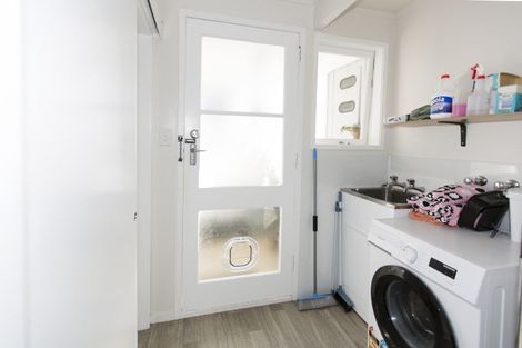 Photo of property in 68 West View Crescent, Onerahi, Whangarei, 0110