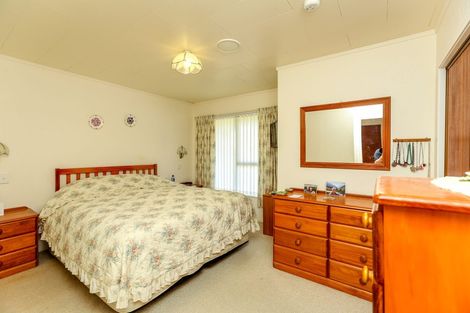 Photo of property in 7 Alpine Grove, Upper Vogeltown, New Plymouth, 4310