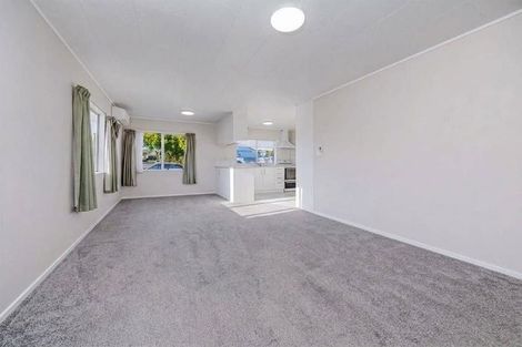 Photo of property in 95 Sykes Road, Weymouth, Auckland, 2103