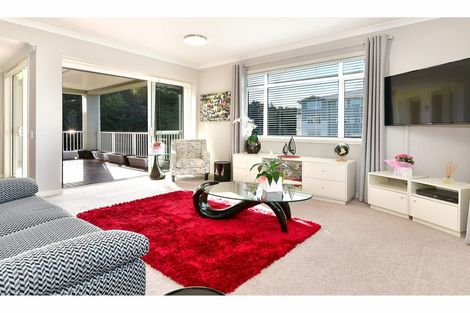 Photo of property in 64 Eaves Bush Parade, Orewa, 0931