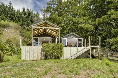 Photo of property in 41 Raratu Road, Kahuranaki, Havelock North, 4295