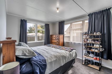 Photo of property in 52 Conway Crescent, Glengarry, Invercargill, 9810