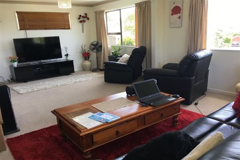 Photo of property in 10 The Mainsail, Whitby, Porirua, 5024