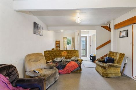 Photo of property in 100 Lake Road, Koutu, Rotorua, 3010