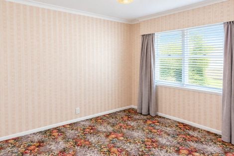 Photo of property in 1 Craig Grove, Elderslea, Upper Hutt, 5018