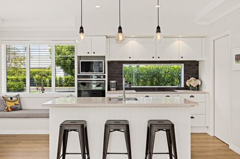 Photo of property in 11 Wrybill Way, Point Wells, Warkworth, 0986