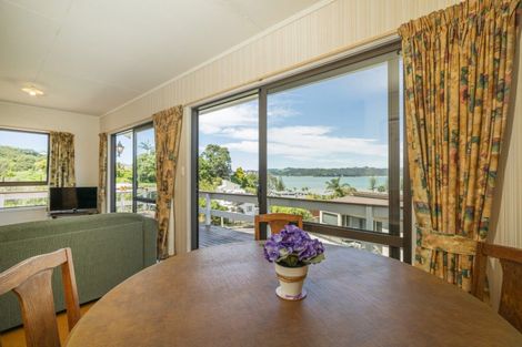 Photo of property in 36 Centennial Drive, Whitianga, 3510