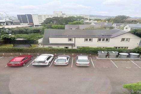 Photo of property in Hobson Court Flats, 36/70 Hobson Street, Thorndon, Wellington, 6011