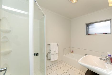 Photo of property in 34 Richmond Street, Fitzroy, New Plymouth, 4312