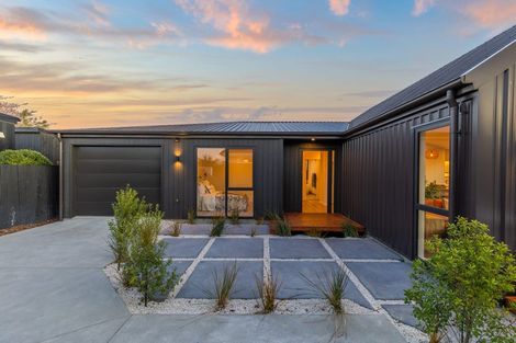 Photo of property in 19a Taurima Street, Hei Hei, Christchurch, 8042