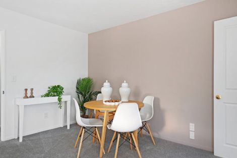 Photo of property in 4 Ashmore Lane, Strowan, Christchurch, 8052