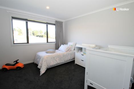 Photo of property in 19 George Street, Waihola, Milton, 9073