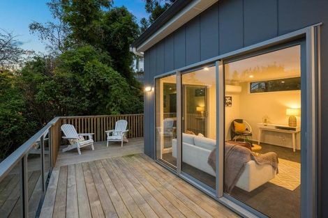 Photo of property in 10a Rewa Terrace, Tawa, Wellington, 5028