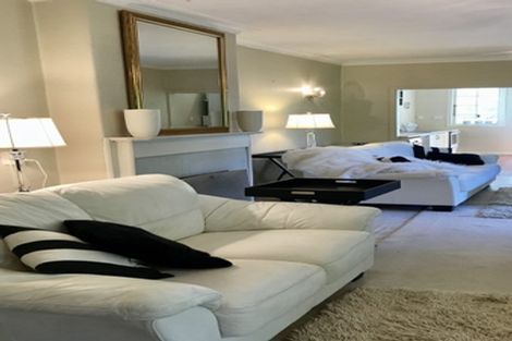 Photo of property in 36 Heriot Row, Dunedin Central, Dunedin, 9016