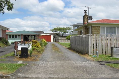 Photo of property in 5b Landscape Road, Pukekohe, 2120