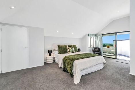 Photo of property in 31 Bengal Drive, Cashmere, Christchurch, 8022