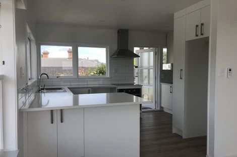 Photo of property in 1/175 Victoria Road, Devonport, Auckland, 0624