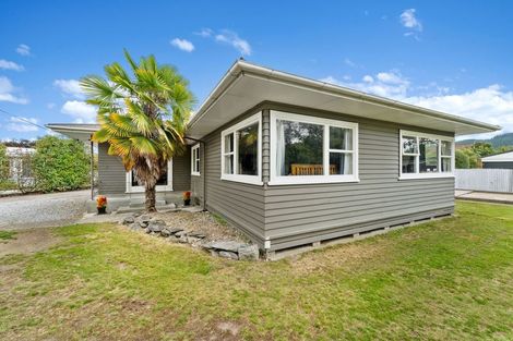 Photo of property in 129 Whitby Road, Wakefield, 7025