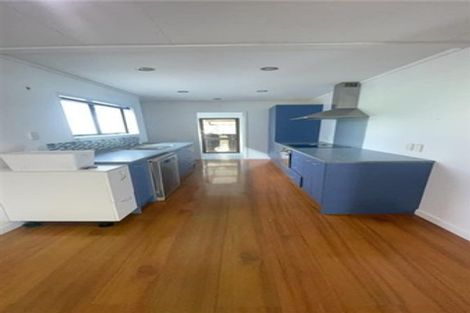 Photo of property in 18 Commins Road, Onerahi, Whangarei, 0110