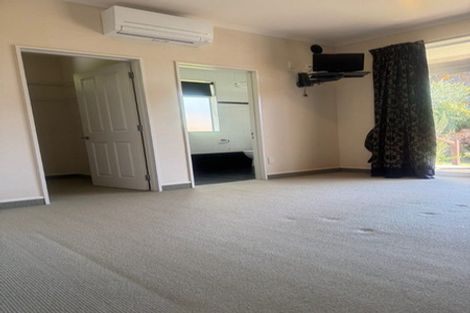 Photo of property in 16 Washington Place, Havelock North, 4130