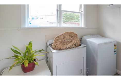 Photo of property in 8 Westcott Street, Dallington, Christchurch, 8061