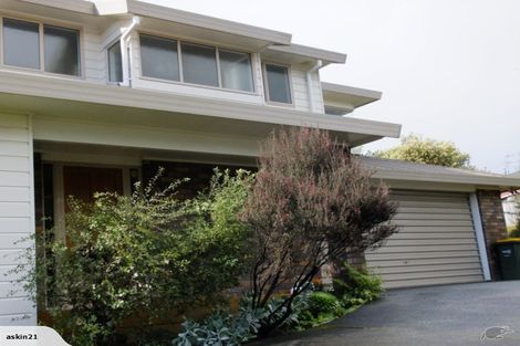 Photo of property in 21 Redfern Lane, Glenfield, Auckland, 0629