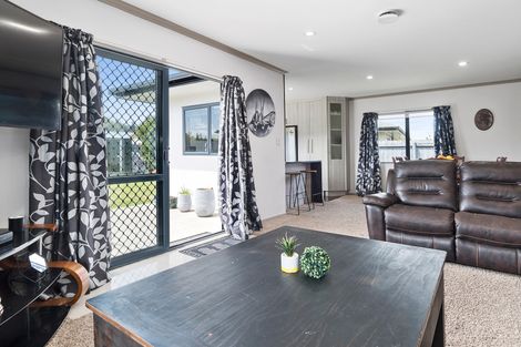 Photo of property in 64 Solomon Street, Brookfield, Tauranga, 3110