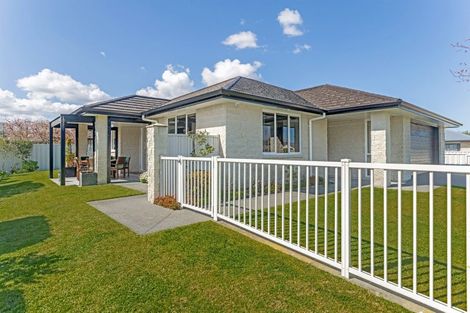 Photo of property in 27 Margaret Place, Lytton West, Gisborne, 4010