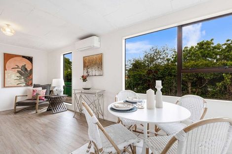 Photo of property in 25 Pinotage Place, Huapai, Kumeu, 0810