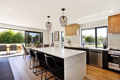 Photo of property in 140 Grant Road, Otatara, Invercargill, 9879