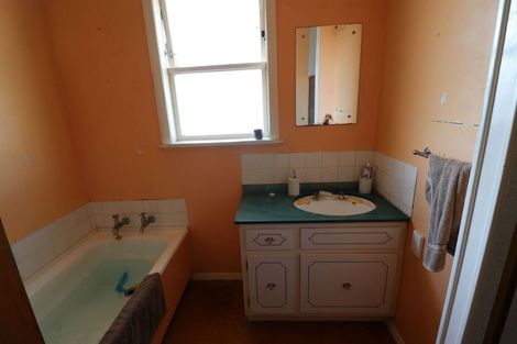 Photo of property in 11 Claudius Street, Dannevirke, 4930