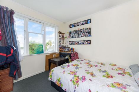 Photo of property in 12 Igloo Place, Red Hill, Papakura, 2110