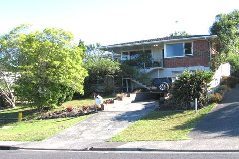 Photo of property in 27 Sealy Road, Torbay, Auckland, 0630