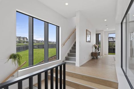 Photo of property in 85 Bearing Parade, Long Bay, Auckland, 0630