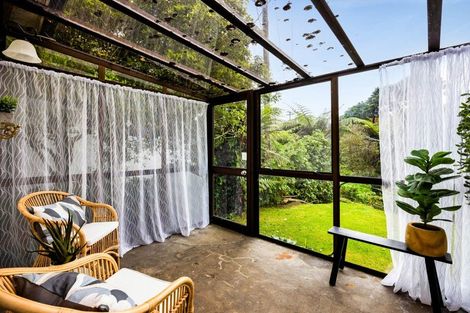 Photo of property in 15 Wrantage Street, Westown, New Plymouth, 4310