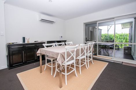 Photo of property in 21 The Dales, Dinsdale, Hamilton, 3204