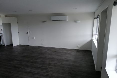 Photo of property in 33a Springs Road, Parakai, 0830