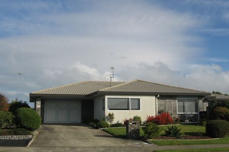 Photo of property in 6b Cedar Drive, Paraparaumu Beach, Paraparaumu, 5032