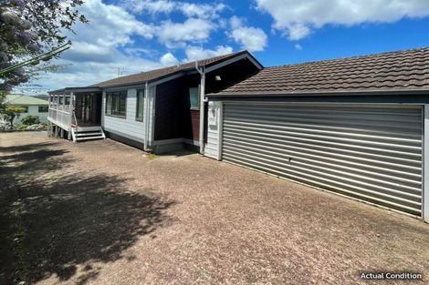 Photo of property in 1/457a Glenfield Road, Glenfield, Auckland, 0629