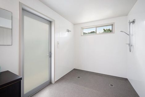 Photo of property in 20 Coates Avenue, Baylys Beach, Dargaville, 0377