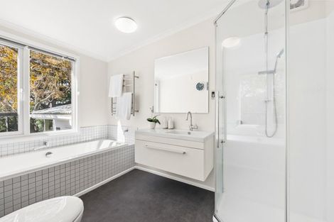 Photo of property in 48 Gurney Road, Kelson, Lower Hutt, 5010