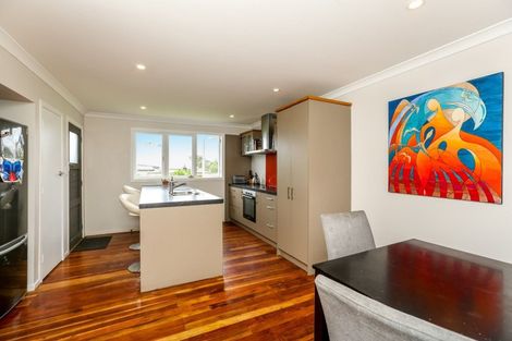 Photo of property in 5 Old South Road, Okato, 4335