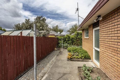 Photo of property in 4a-b Goodwood Close, Rangiora, 7400