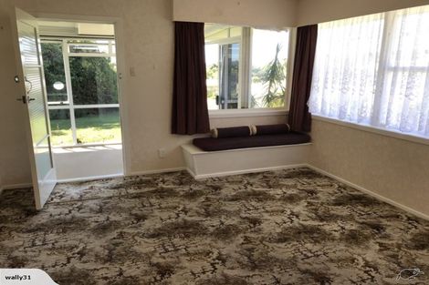 Photo of property in 42 Mcfarlane Street, Oakura, 4314