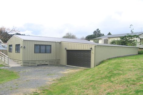 Photo of property in 35 Pagitt Street, Coromandel, 3506