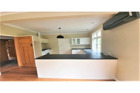 Photo of property in 9 Khandallah Road, Ngaio, Wellington, 6035