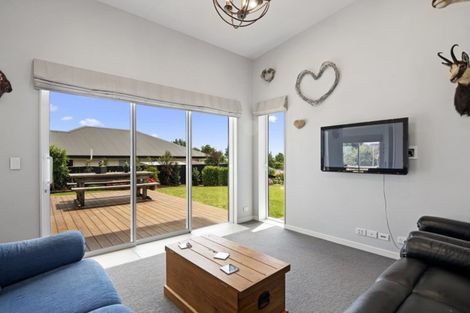 Photo of property in 13 Concordia Drive, Richmond, 7020