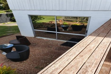 Photo of property in 1/9 Sunnynook Road, Forrest Hill, Auckland, 0620