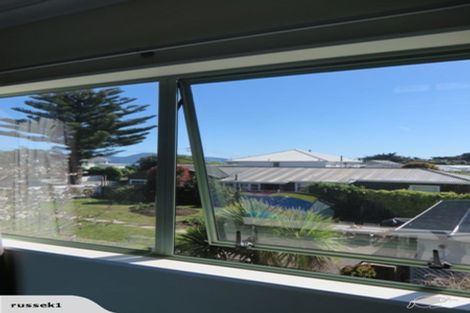 Photo of property in 22 Forest Lane, Raumati South, Paraparaumu, 5032