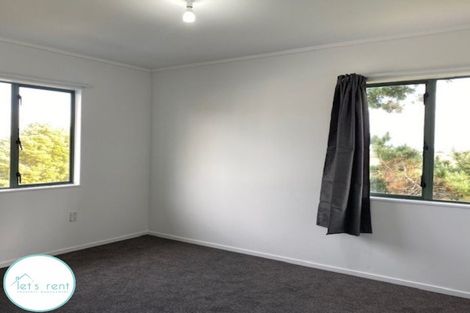Photo of property in 13 Volante Avenue, Wattle Downs, Auckland, 2103